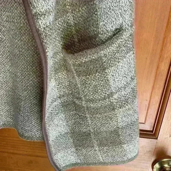 🔥🔥 Perfect For Fall Sweater Vest !! - Picture 4 of 6